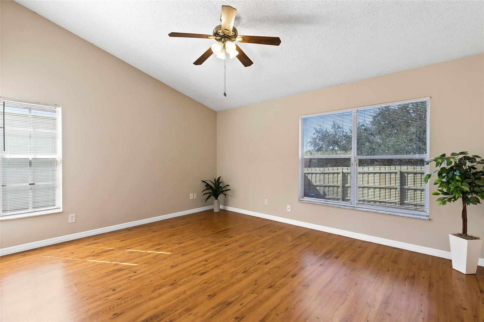 LONG LAKE VILLAS PH 01A - Residential