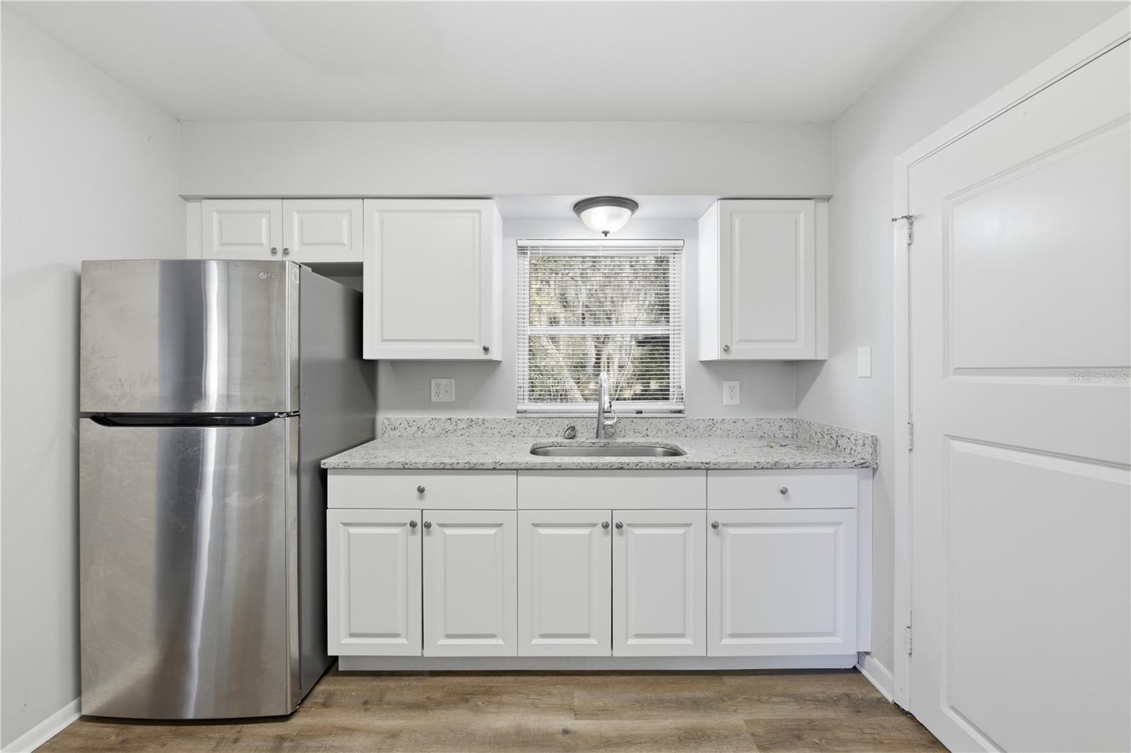 CRYSTAL LAKE WINTER HOMES - Residential