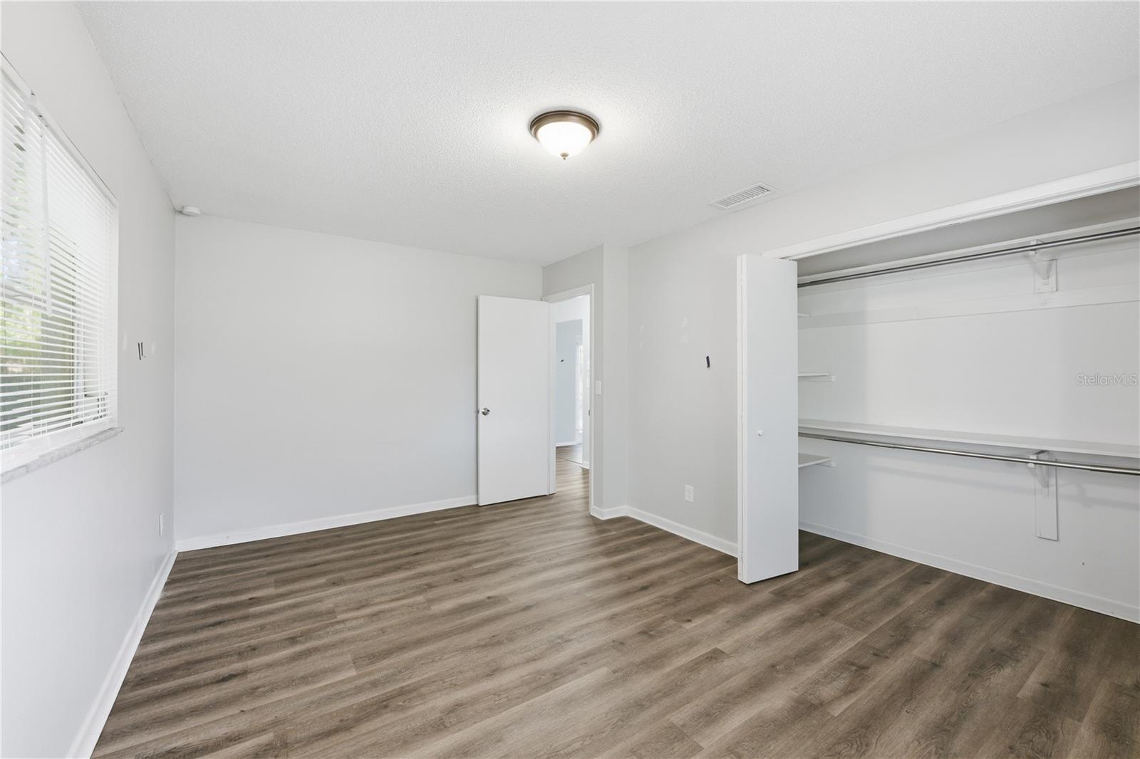 CRYSTAL LAKE WINTER HOMES - Residential