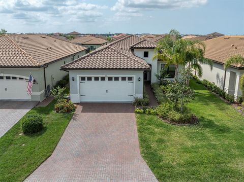 A home in PALMETTO