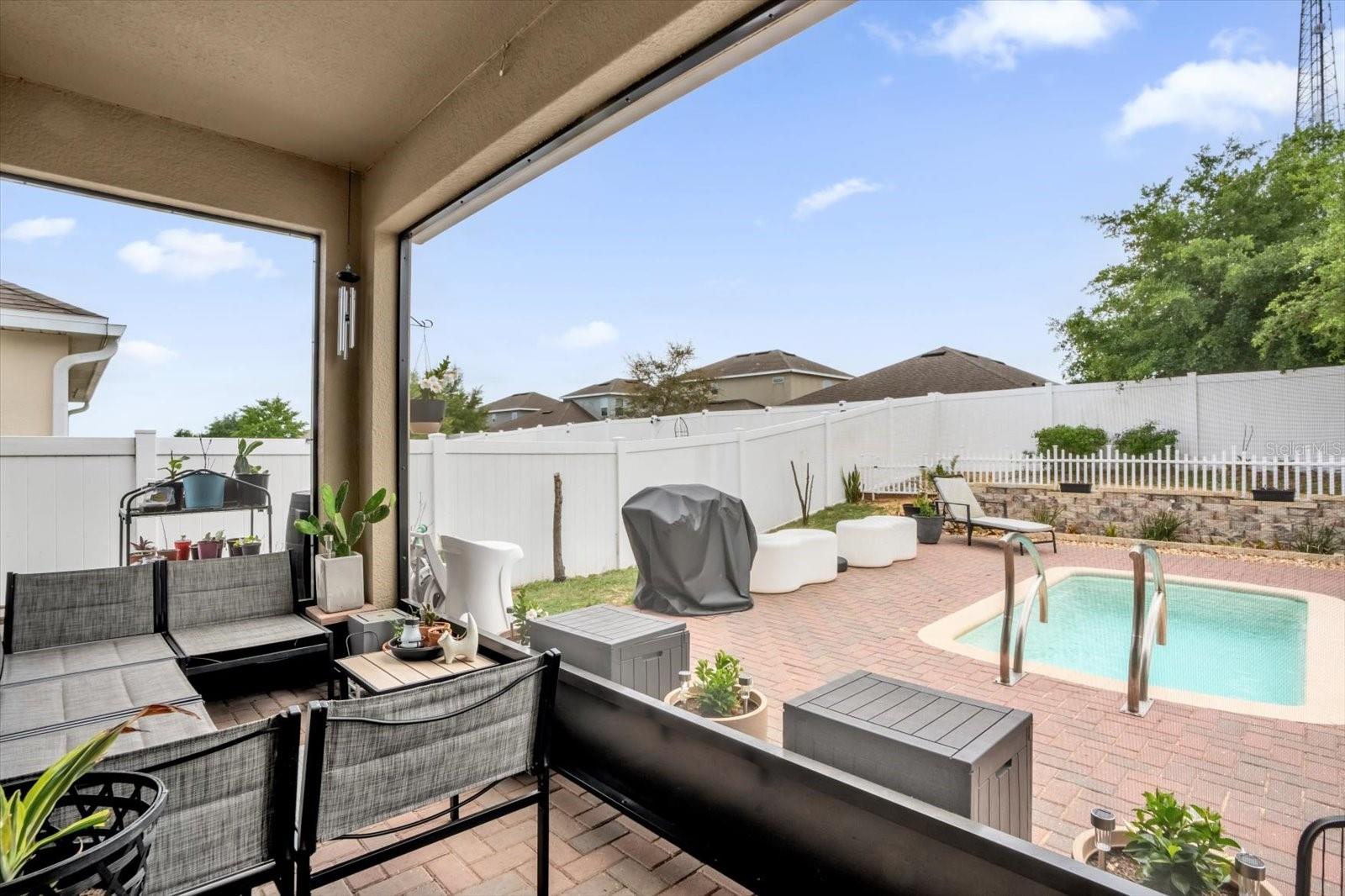 GOLDEN RIDGE - Residential