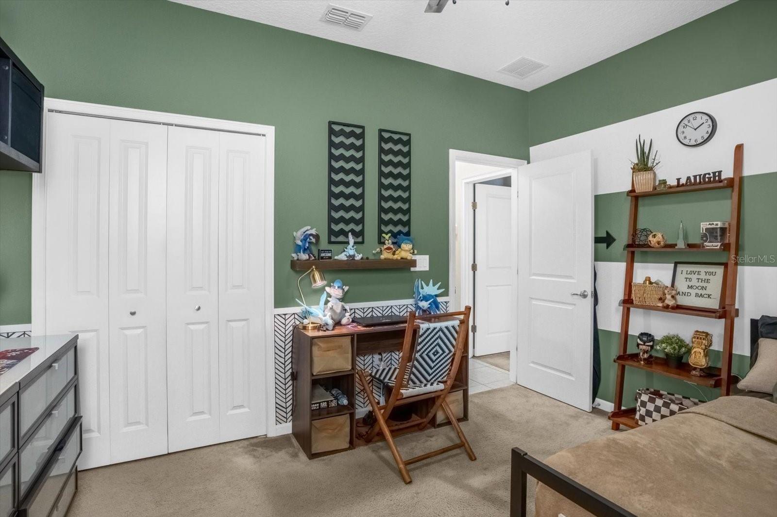 GOLDEN RIDGE - Residential