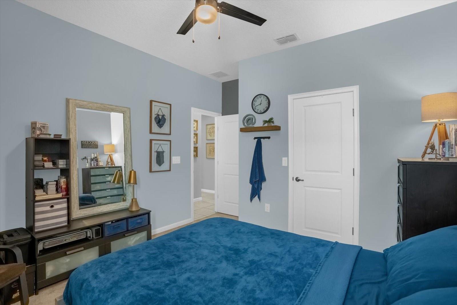 GOLDEN RIDGE - Residential