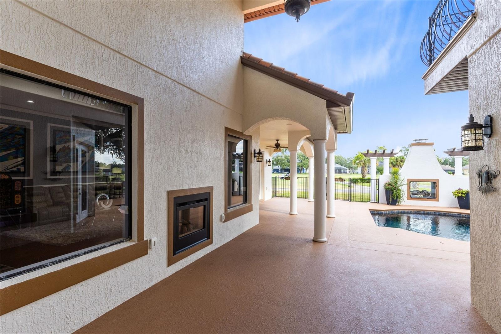 WEDGEFIELD / ROCKET CITY UNIT 04 - Residential