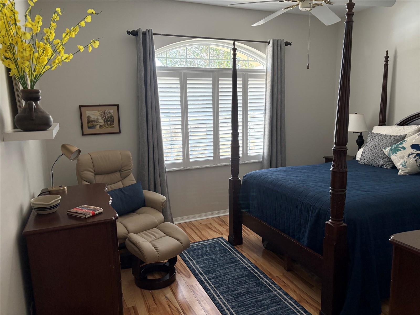 LAUREL RIDGE - Residential