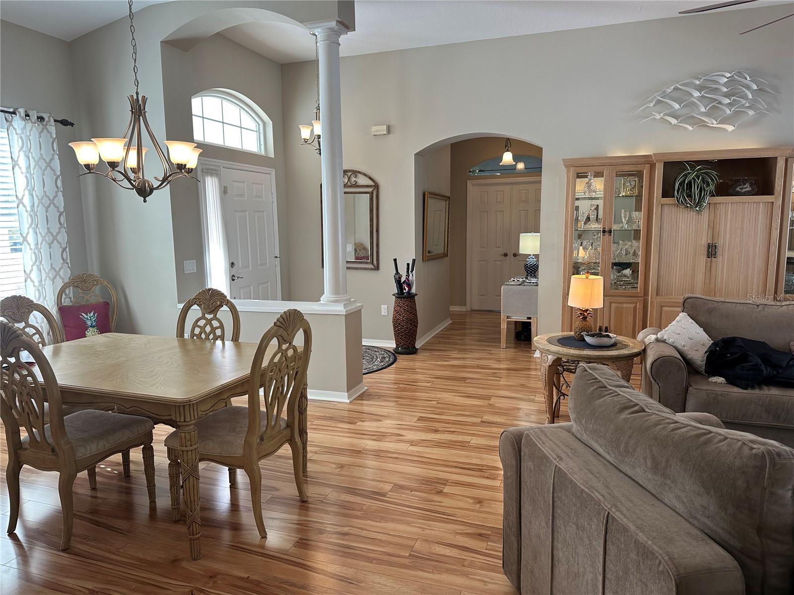 LAUREL RIDGE - Residential