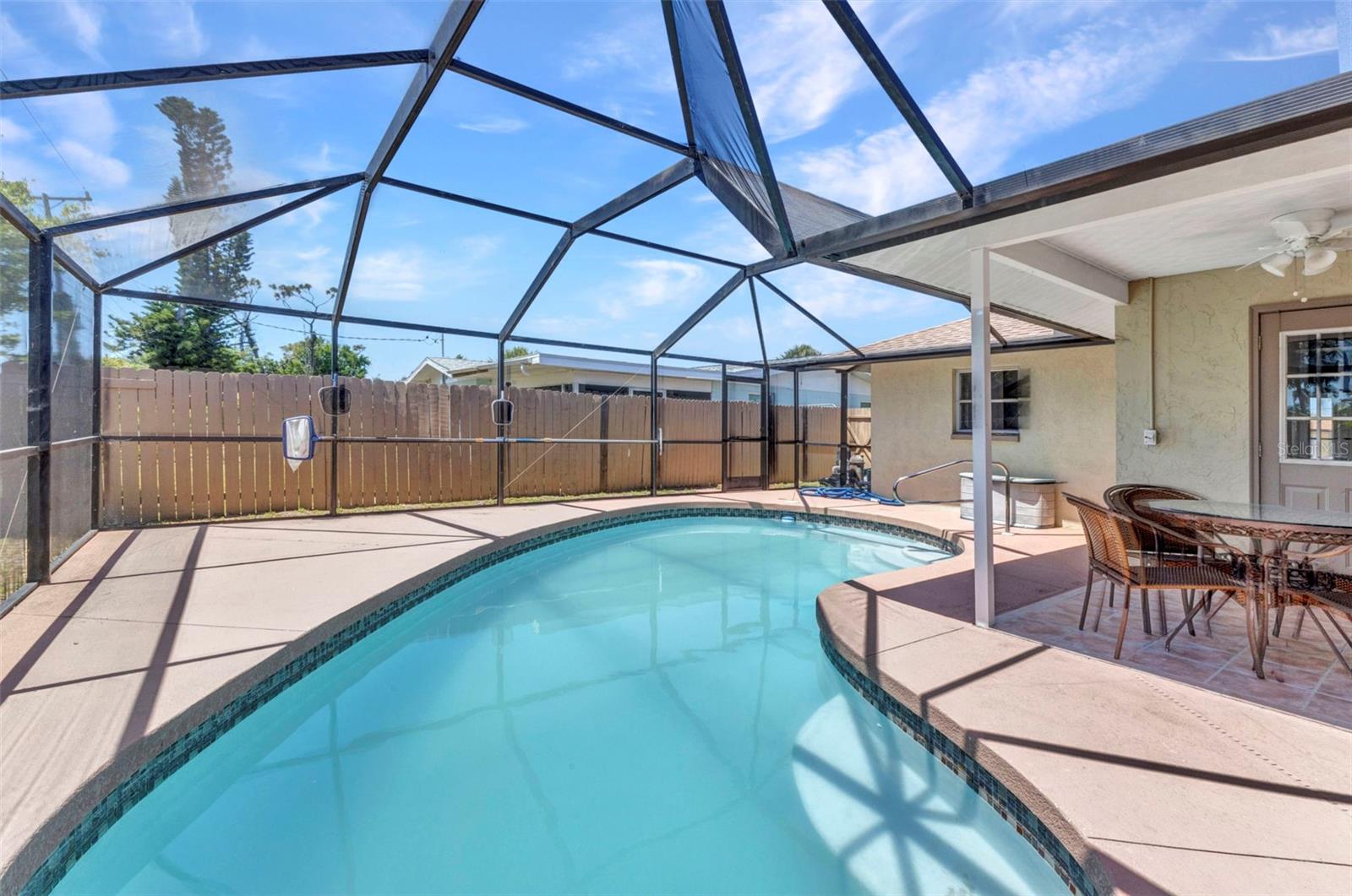 VENICE GARDENS - Residential