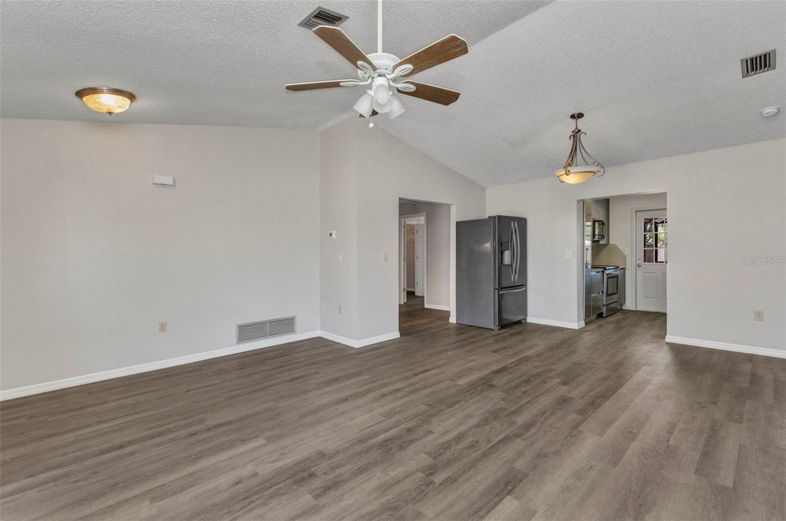 VENICE GARDENS - Residential