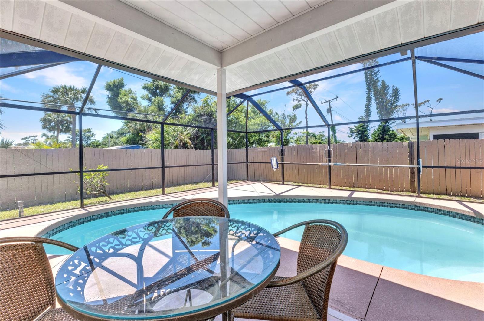 VENICE GARDENS - Residential