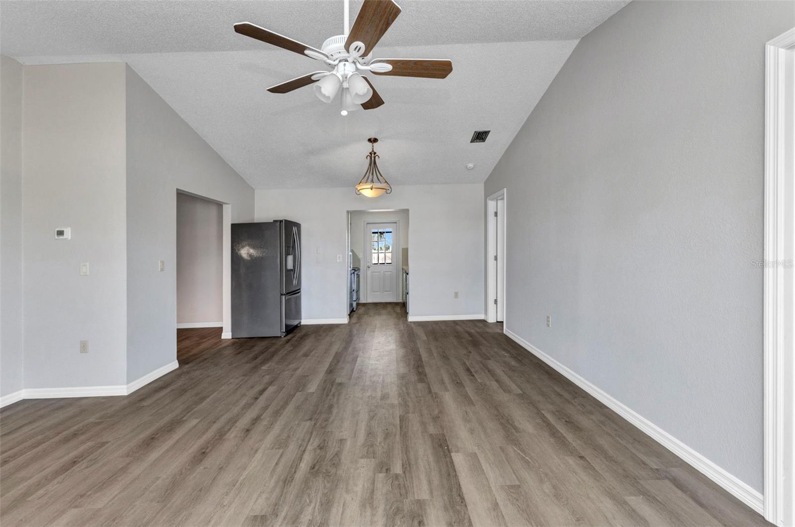 VENICE GARDENS - Residential