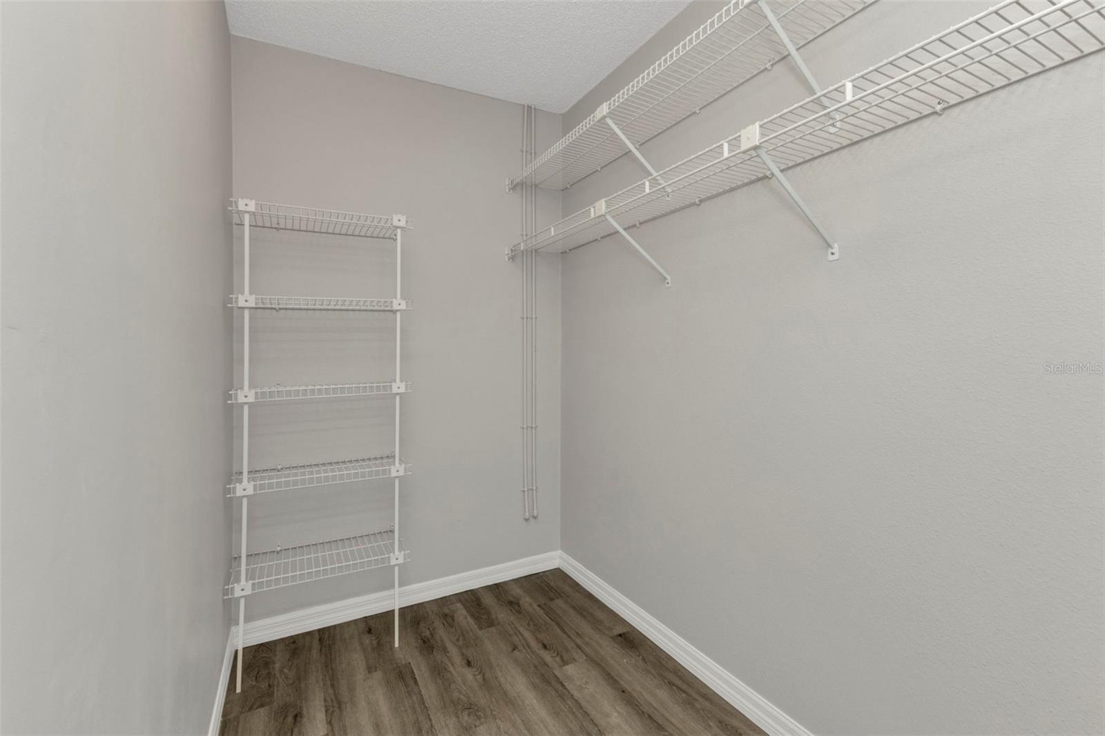 VENICE GARDENS - Residential