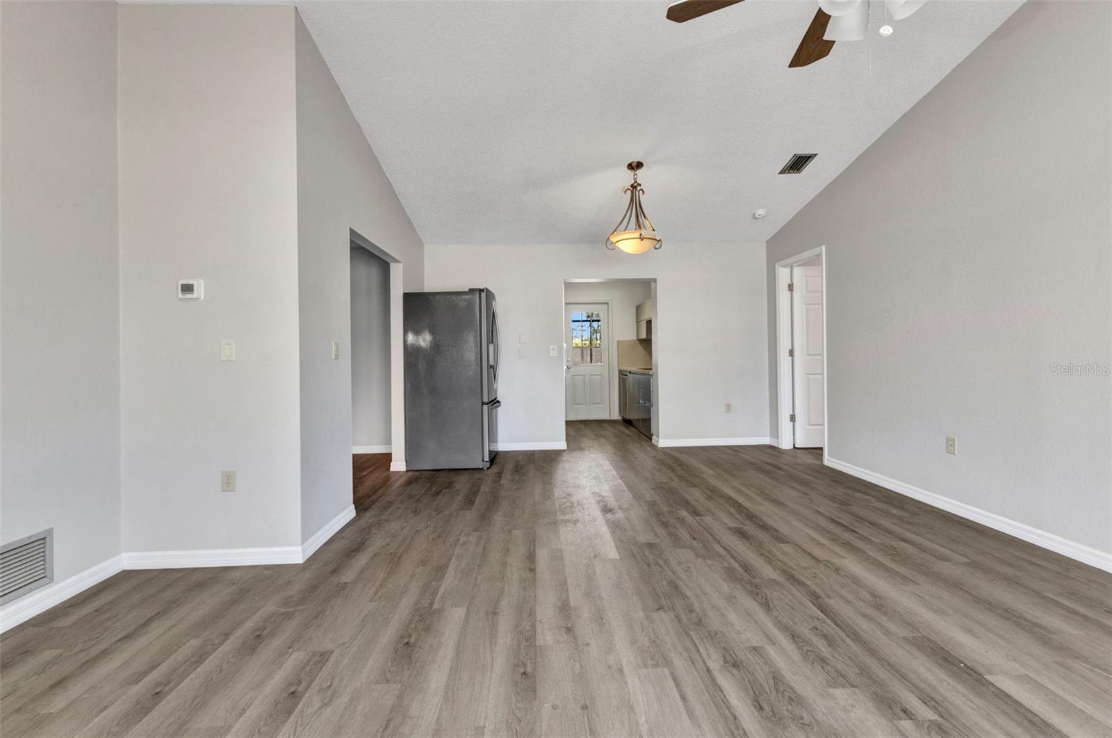 VENICE GARDENS - Residential