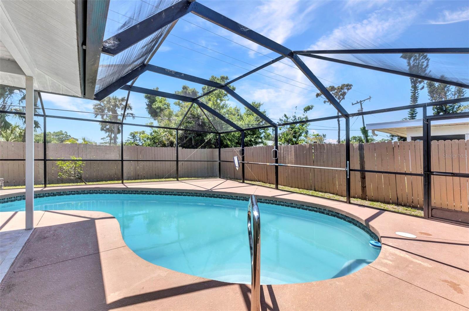 VENICE GARDENS - Residential