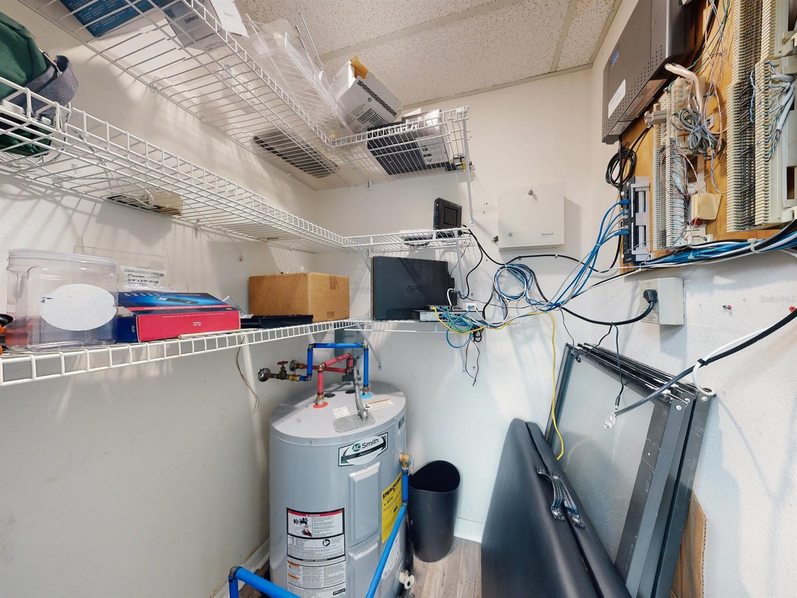 Lake Hill Center Condo - Commercial Lease