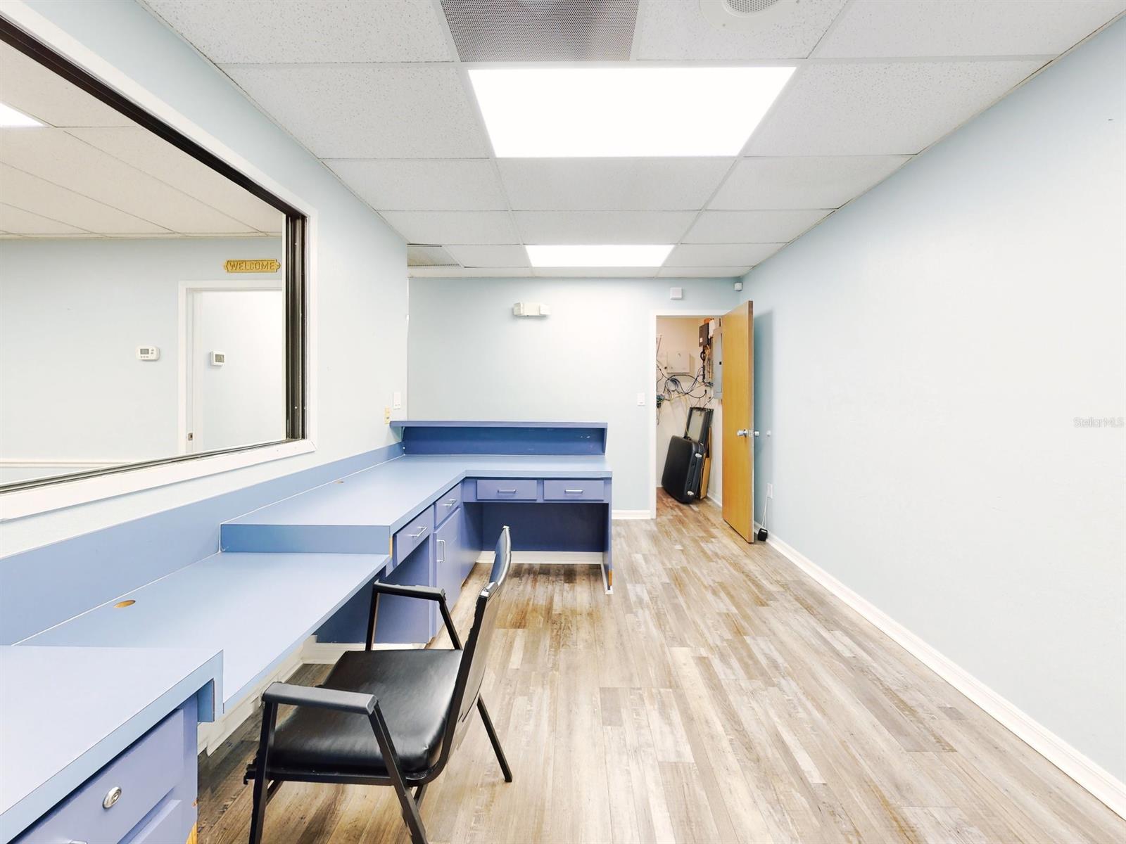 Lake Hill Center Condo - Commercial Lease