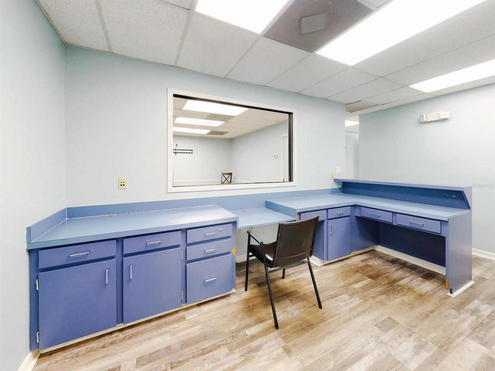 Lake Hill Center Condo - Commercial Lease