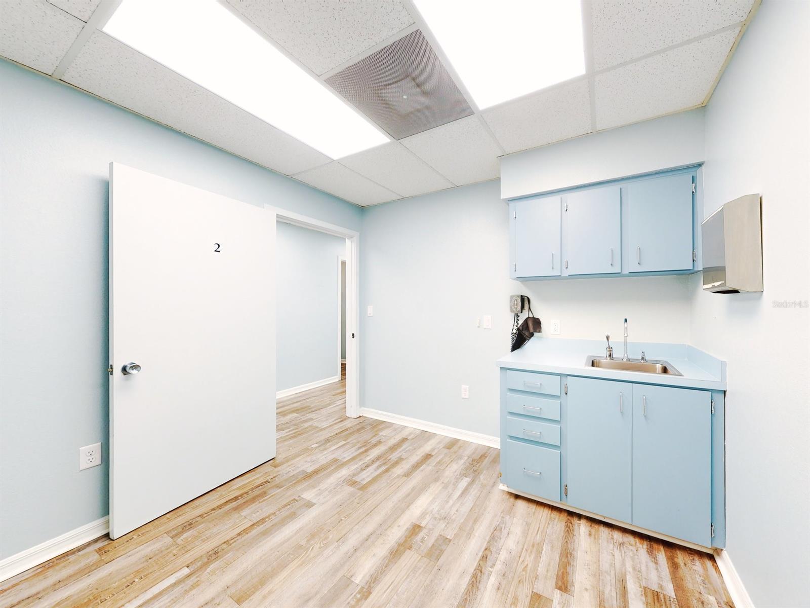 Lake Hill Center Condo - Commercial Lease