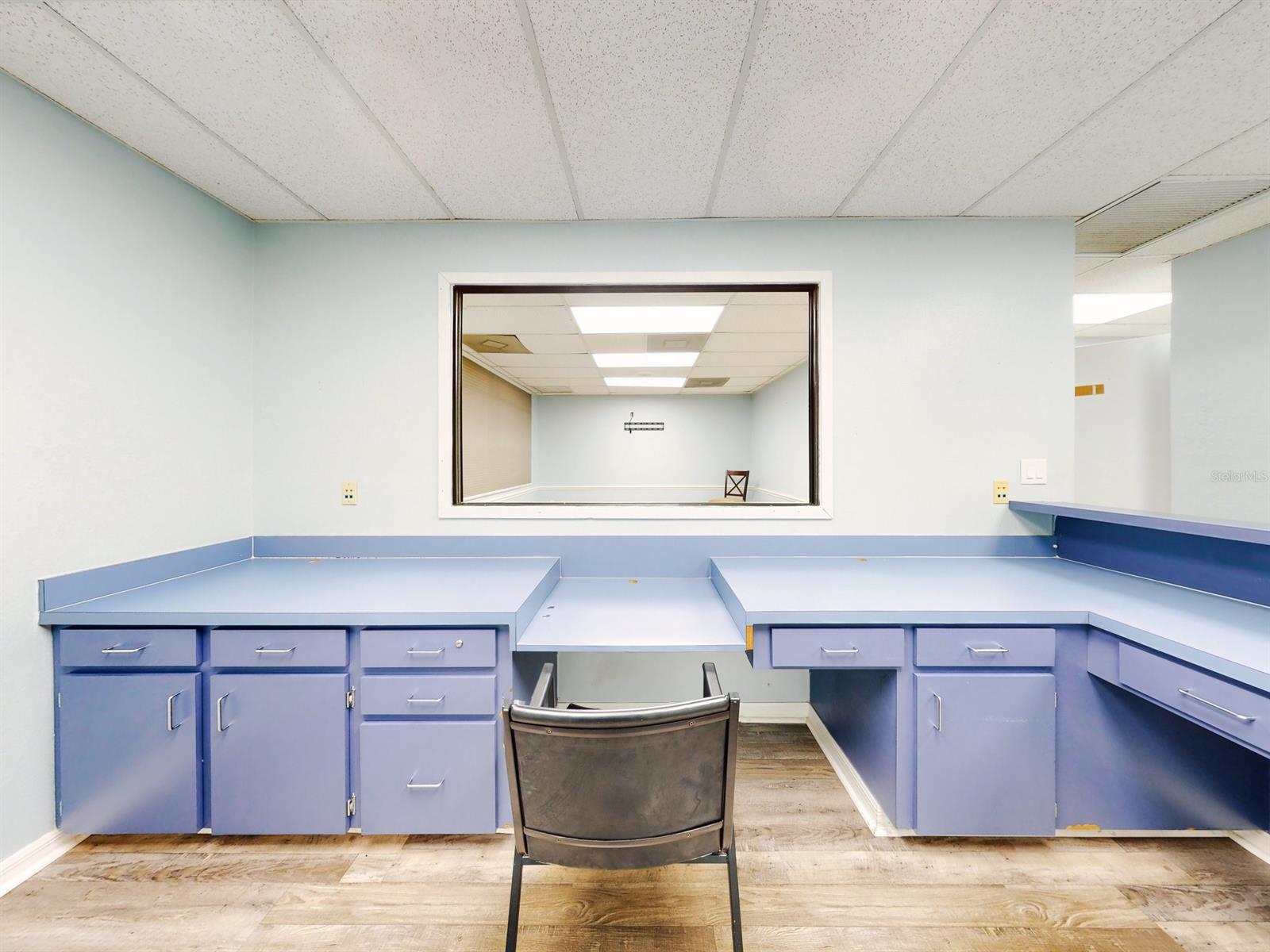 Lake Hill Center Condo - Commercial Lease