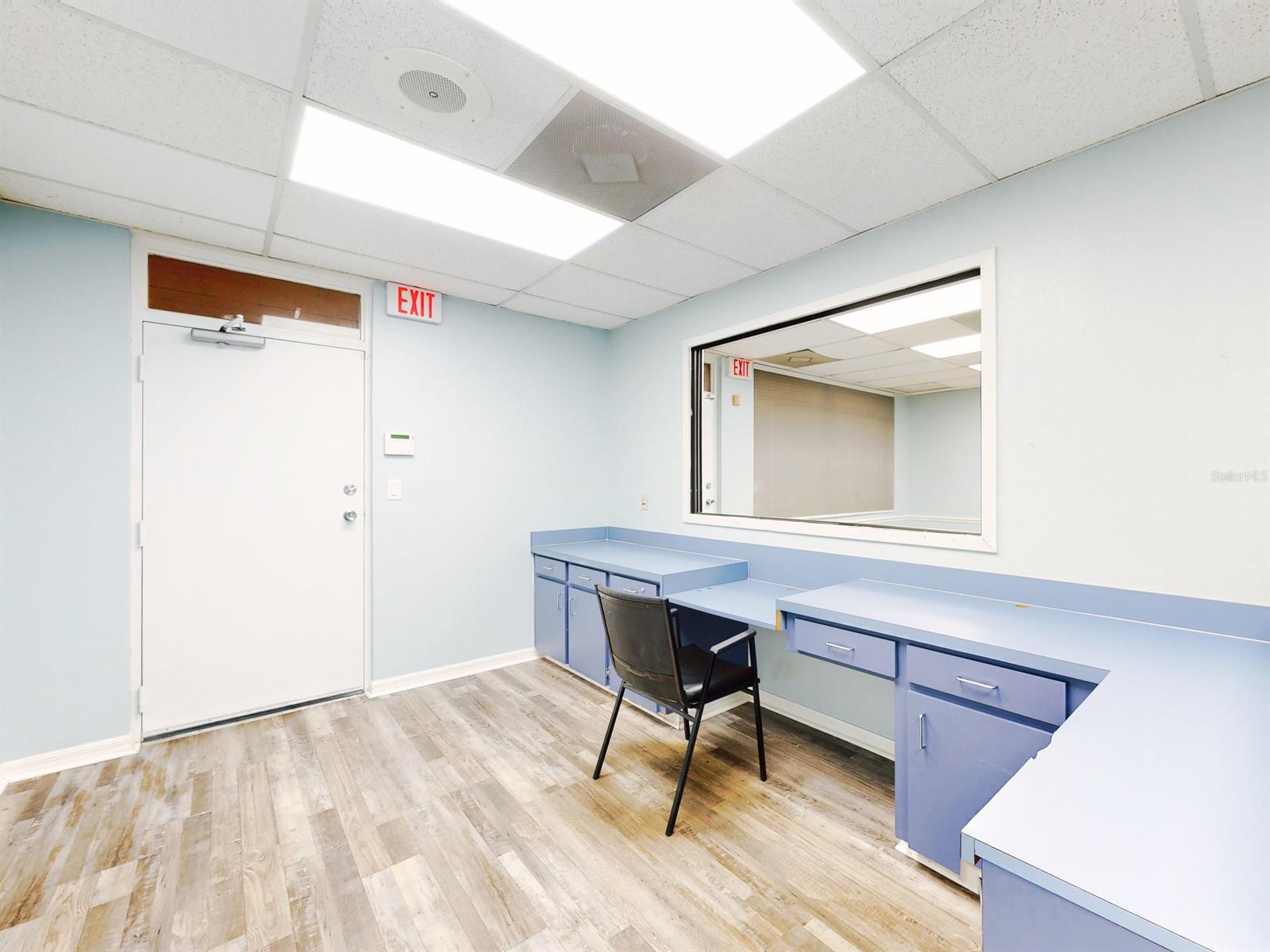 Lake Hill Center Condo - Commercial Lease