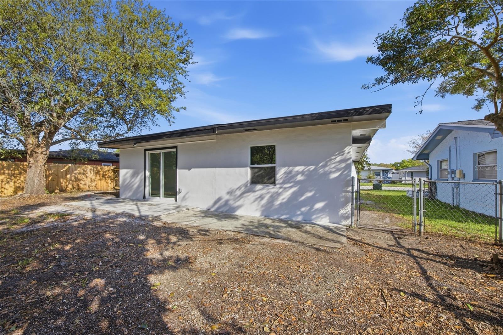 HARBOR PALMS-UNIT TWO - Residential