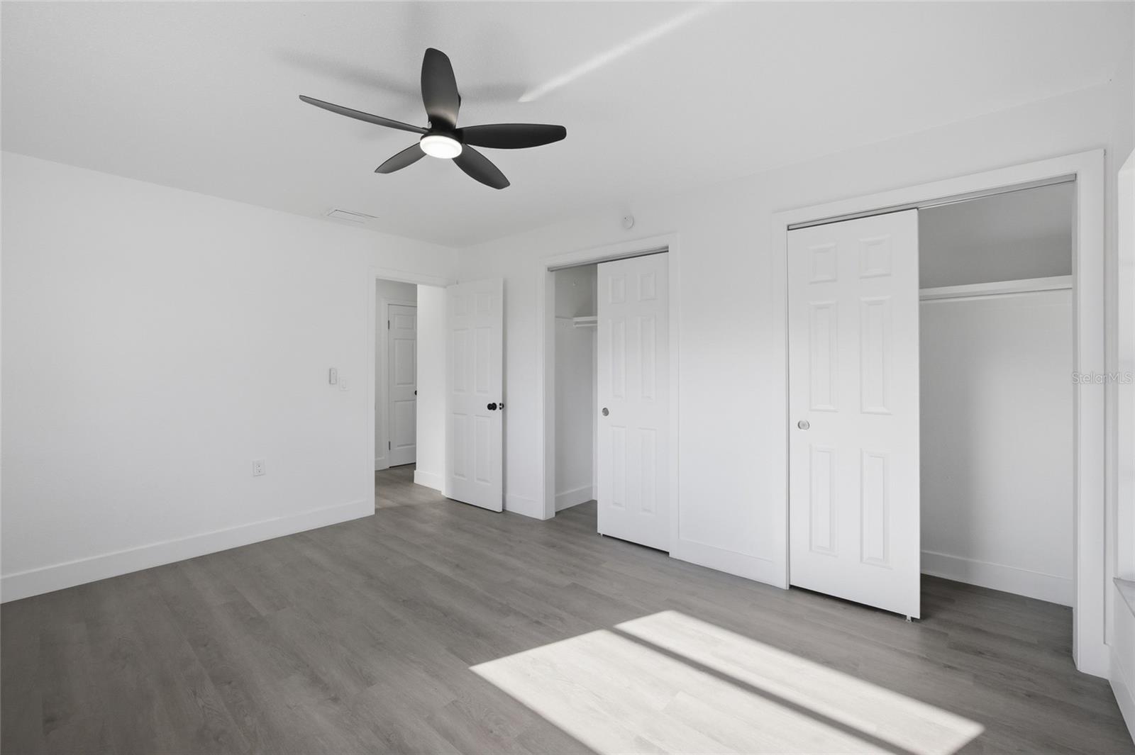 HARBOR PALMS-UNIT TWO - Residential