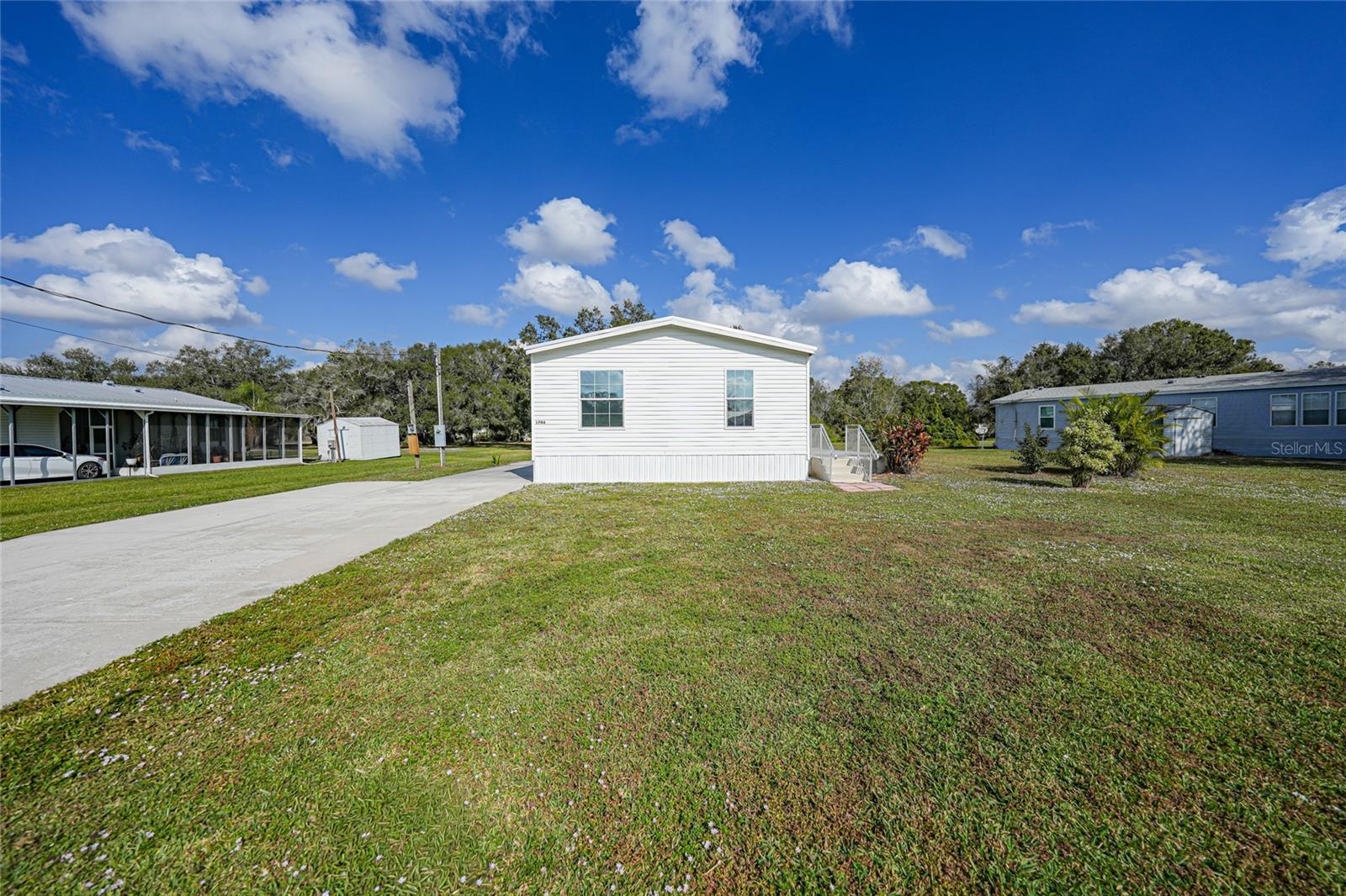 MOCKINGBIRD MANOR - Residential