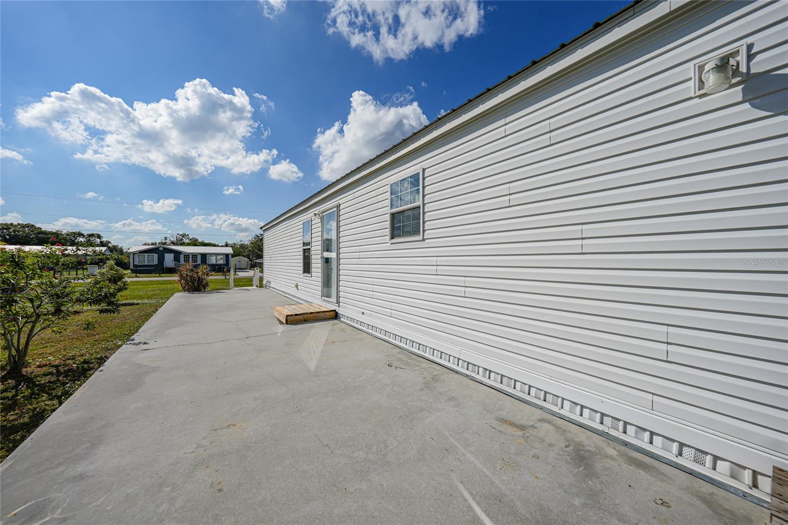 MOCKINGBIRD MANOR - Residential