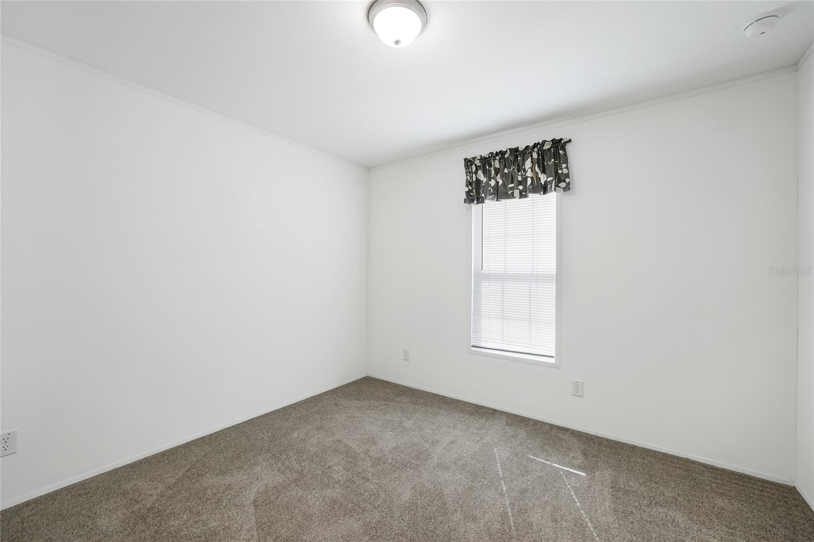 MOCKINGBIRD MANOR - Residential