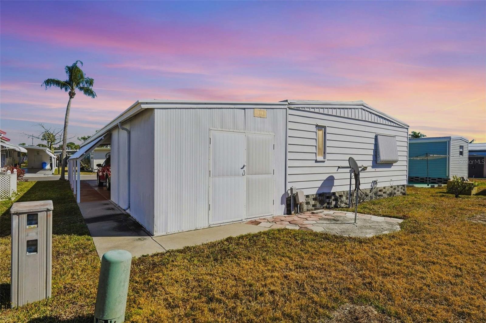 GOLDEN GATE MOBILE HOME PARK UNREC - Residential