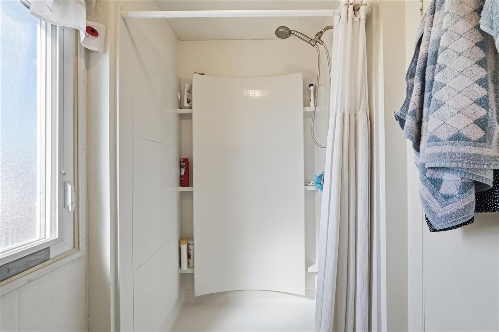 GOLDEN GATE MOBILE HOME PARK UNREC - Residential