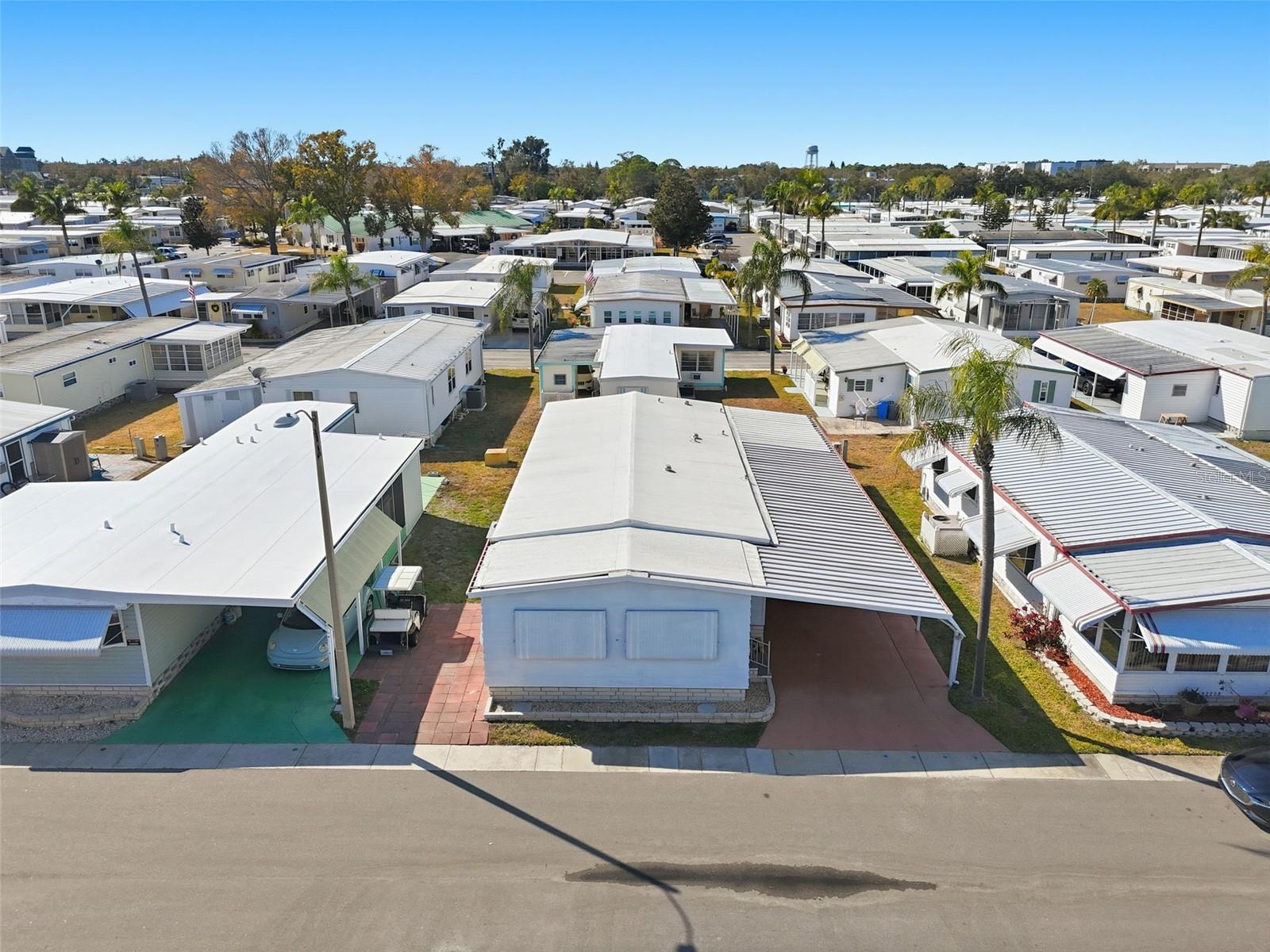 GOLDEN GATE MOBILE HOME PARK UNREC - Residential