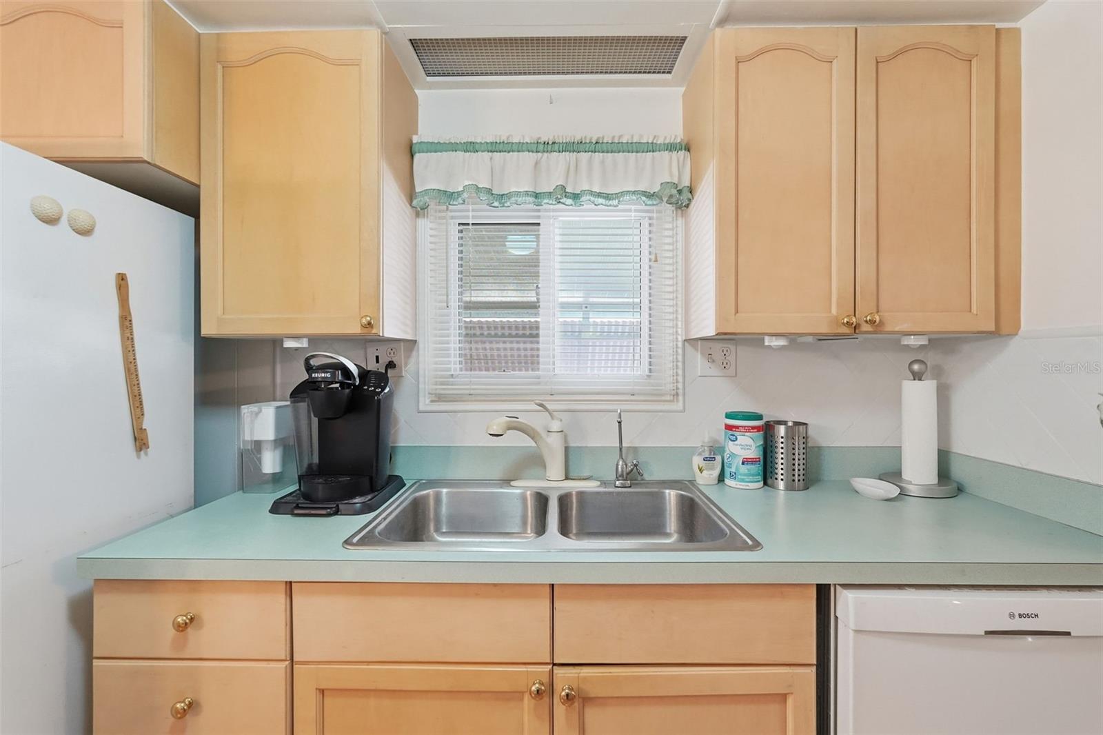 GOLDEN GATE MOBILE HOME PARK UNREC - Residential