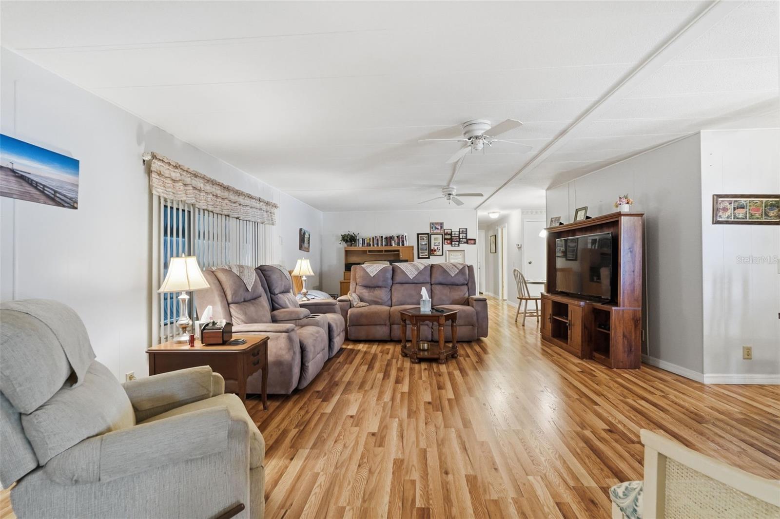 GOLDEN GATE MOBILE HOME PARK UNREC - Residential