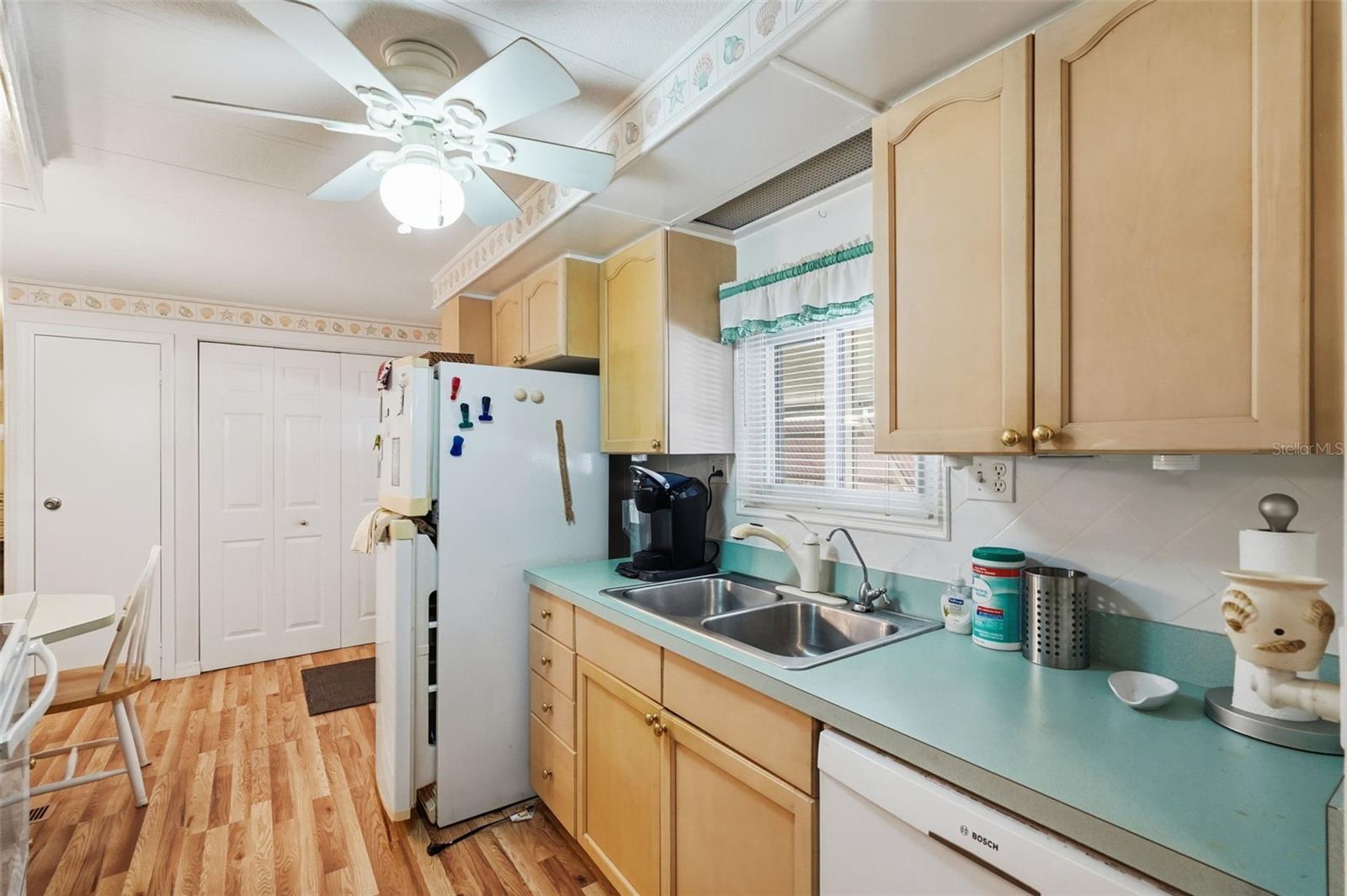 GOLDEN GATE MOBILE HOME PARK UNREC - Residential