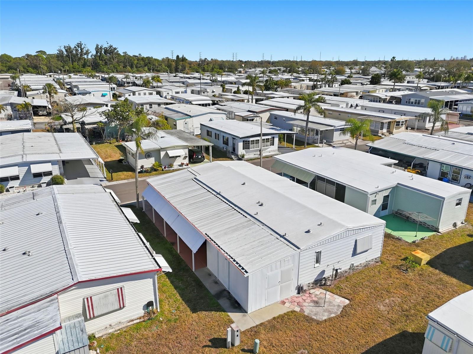 GOLDEN GATE MOBILE HOME PARK UNREC - Residential