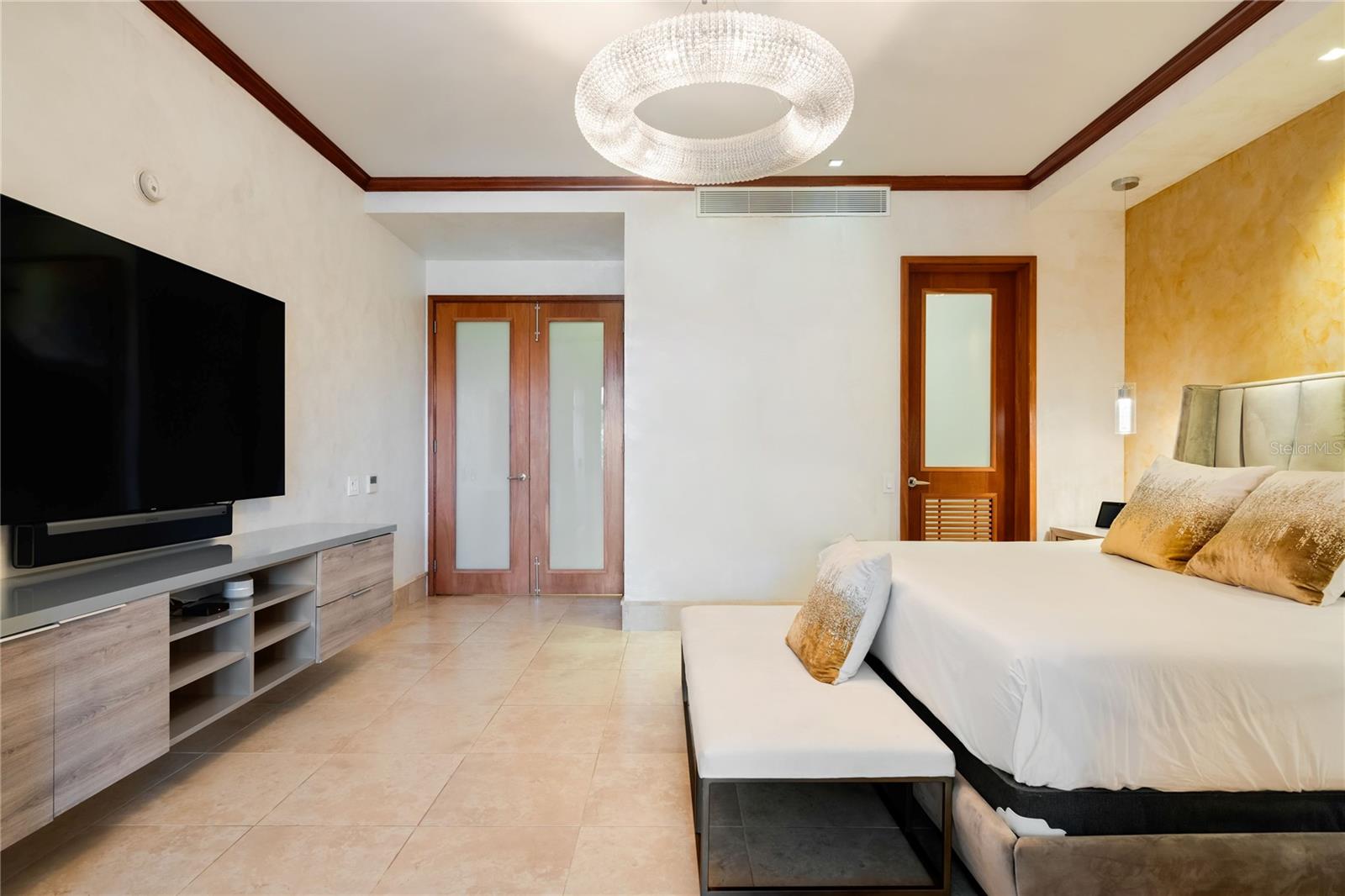 PLANTATION VILLAGE, DORADO BEACH - Residential