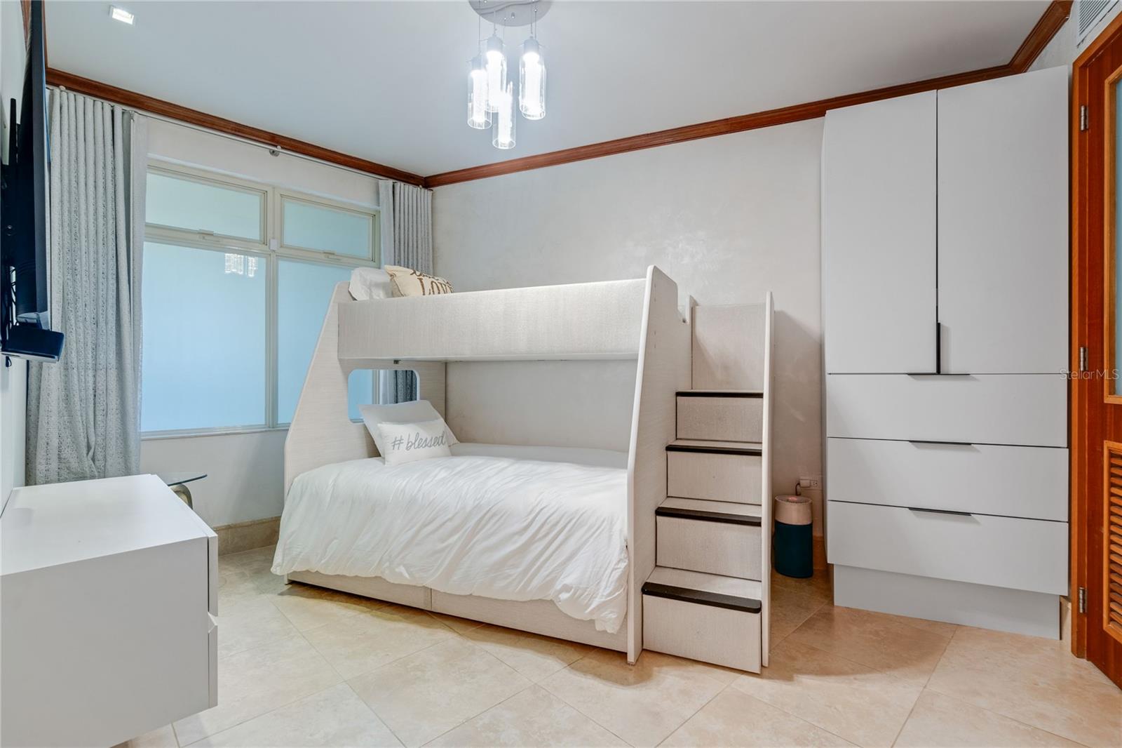 PLANTATION VILLAGE, DORADO BEACH - Residential