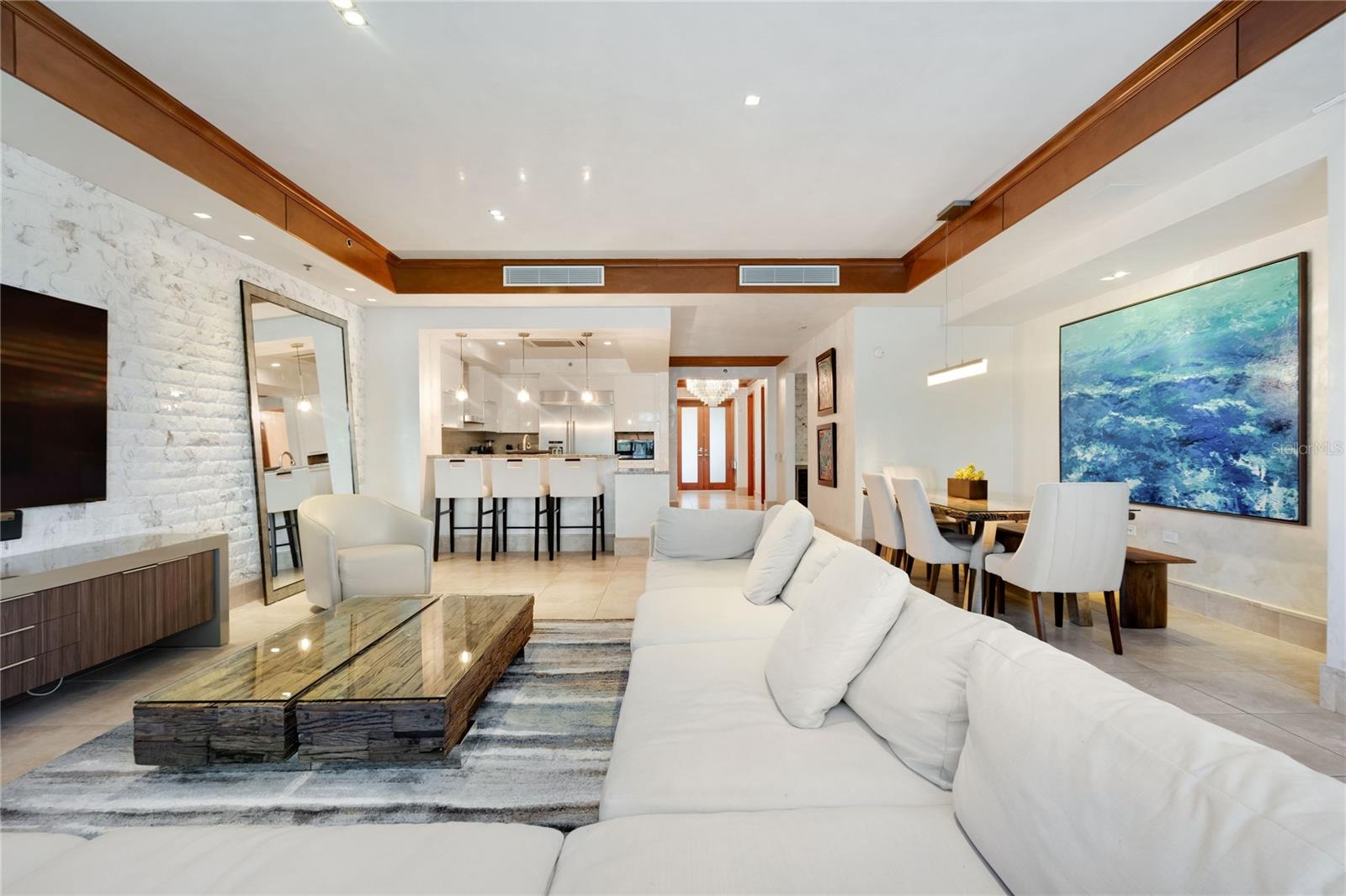 PLANTATION VILLAGE, DORADO BEACH - Residential