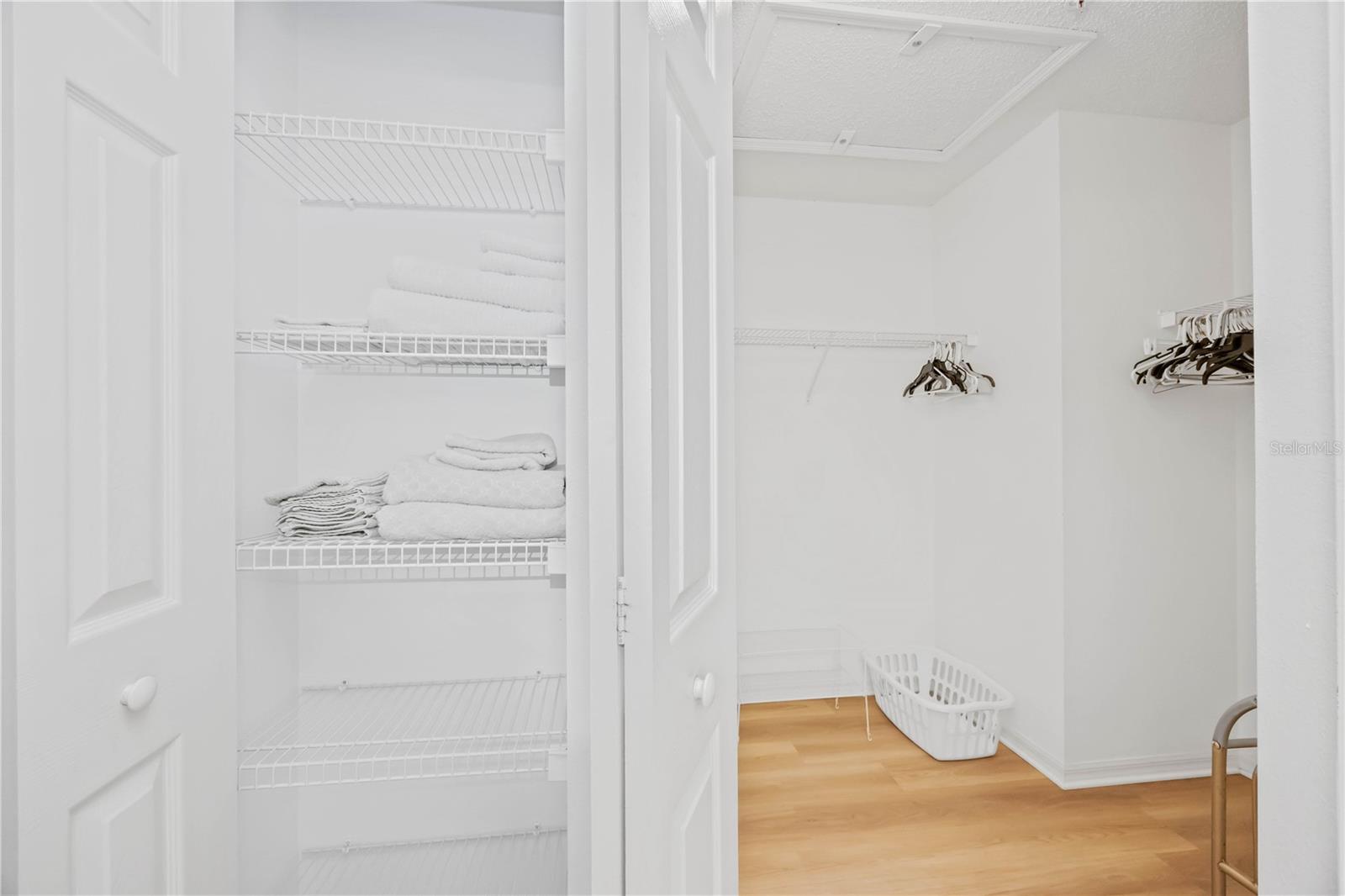 SANDY POINTE II - Residential Lease