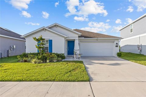 Photo of 873 Daring Drive, Davenport, FL 33837 (MLS # O6318516)