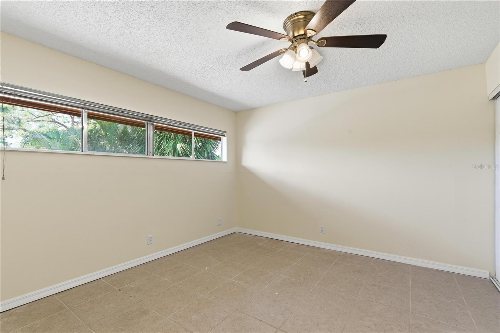 WOODLAKE 1 CONDO - Residential
