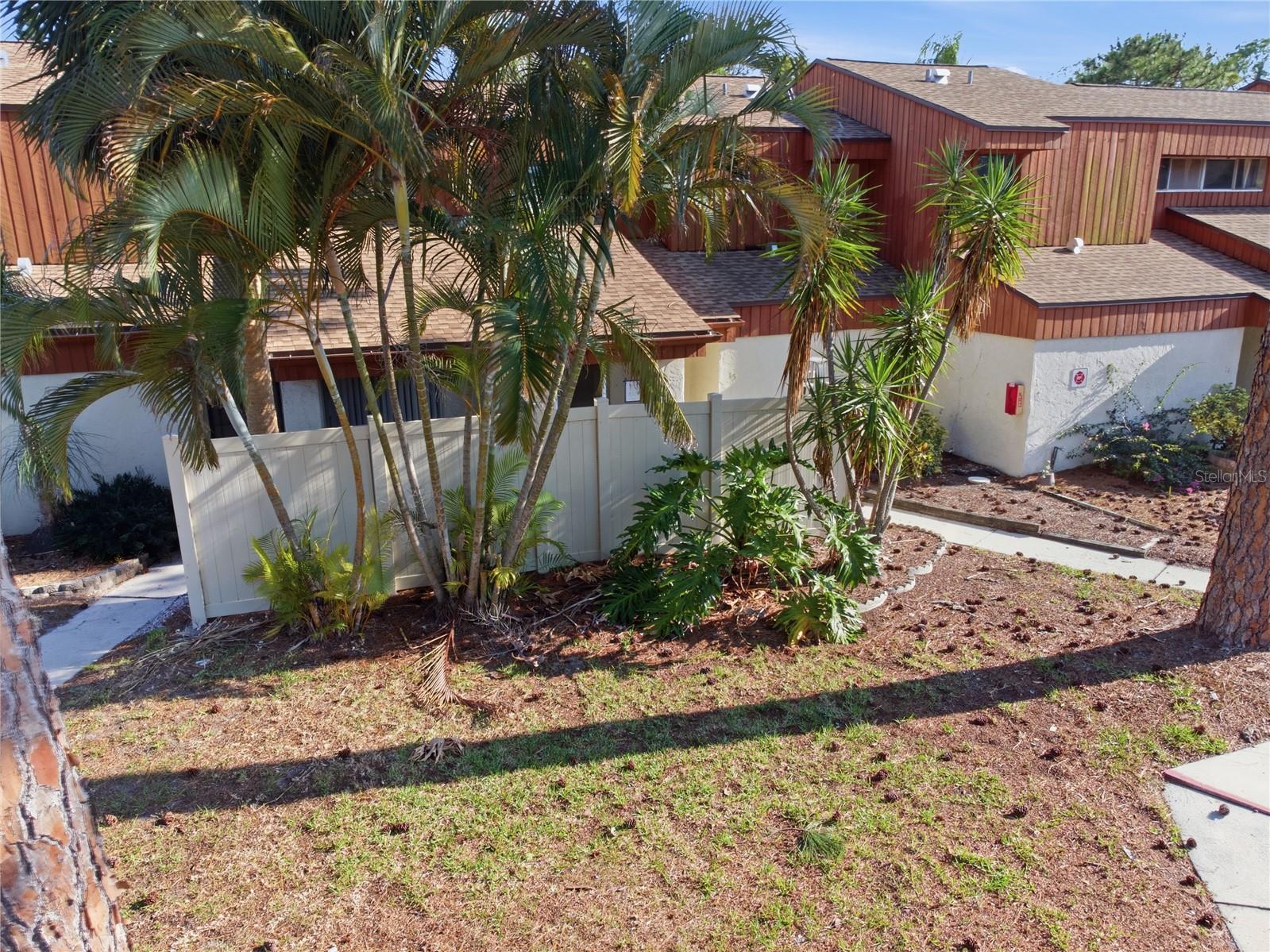WOODLAKE 1 CONDO - Residential