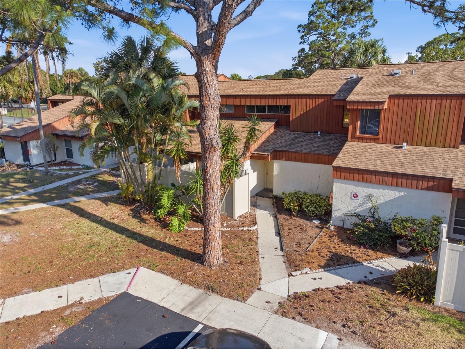 WOODLAKE 1 CONDO - Residential