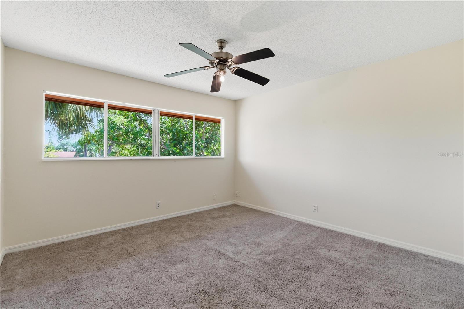 WOODLAKE 1 CONDO - Residential