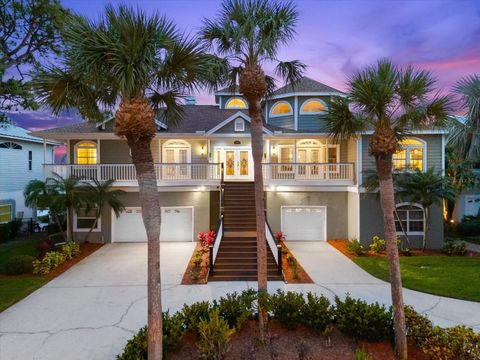 2081 POINTE ALEXIS DRIVE TARPON SPRINGS FL 34689