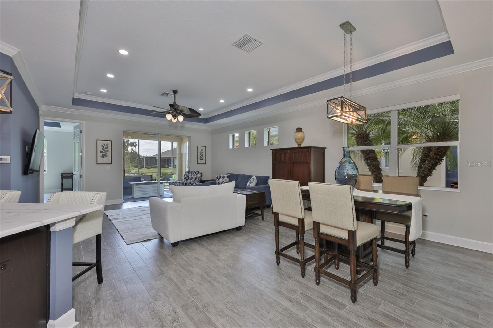 SUN CITY CENTER UNIT 274 & 2 - Residential