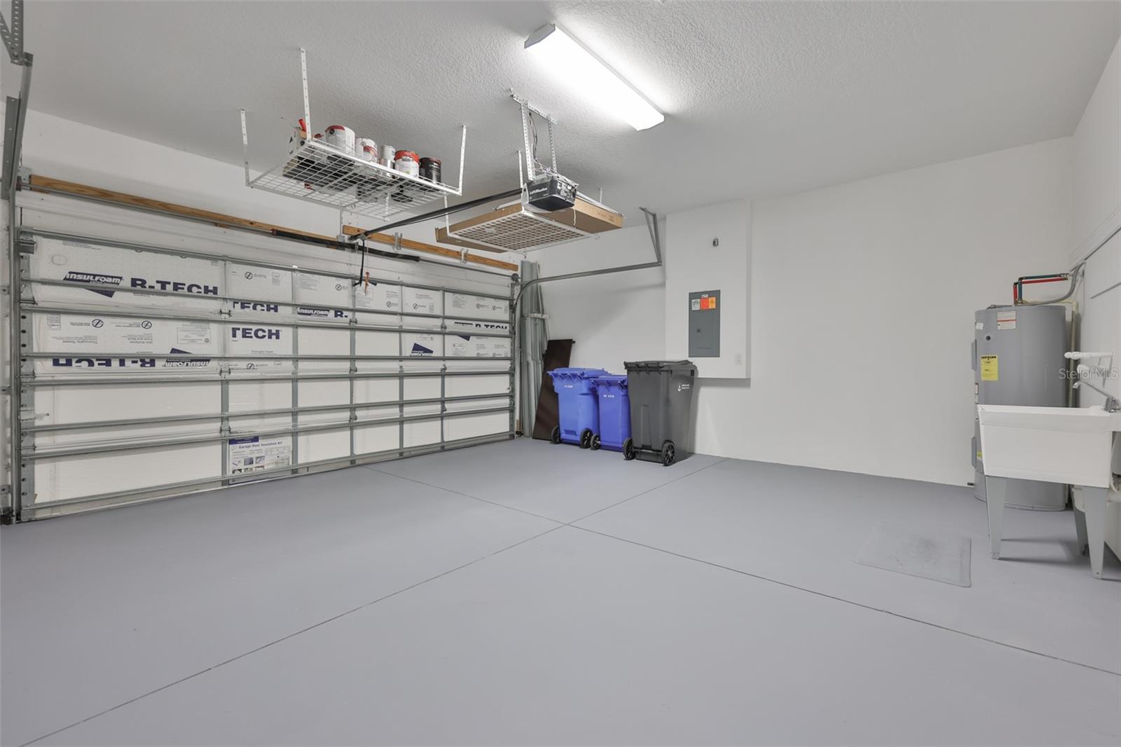 SUN CITY CENTER UNIT 274 & 2 - Residential