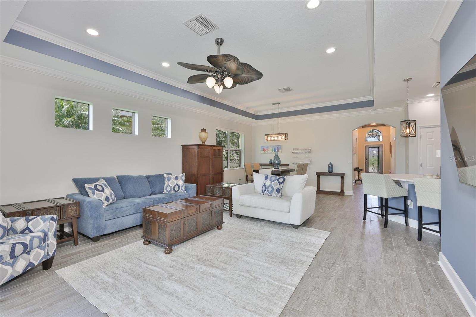 SUN CITY CENTER UNIT 274 & 2 - Residential