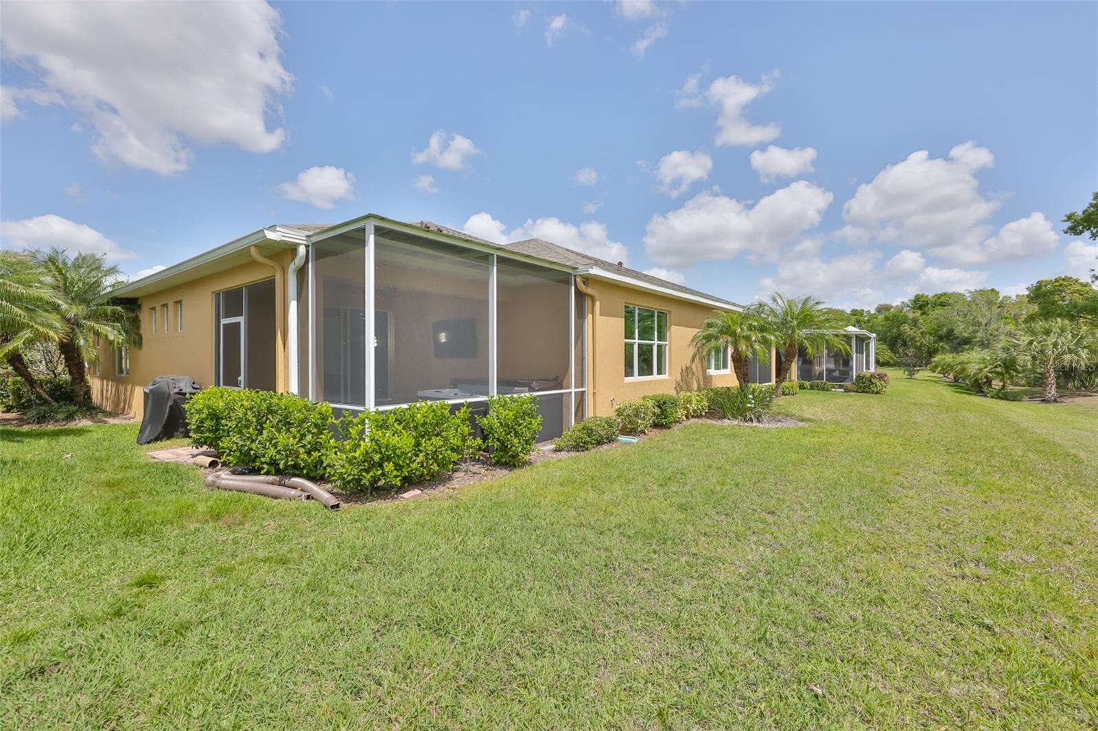 SUN CITY CENTER UNIT 274 & 2 - Residential