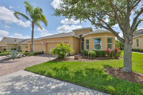 682 CHIPPER DRIVE SUN CITY CENTER FL 33573